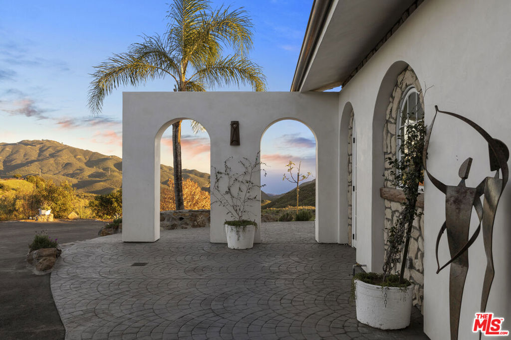 MLS #26666579 image #3