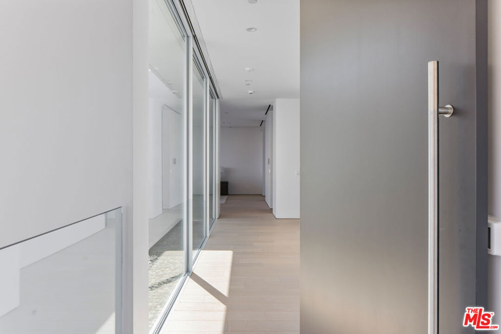 MLS #26666713 image #21