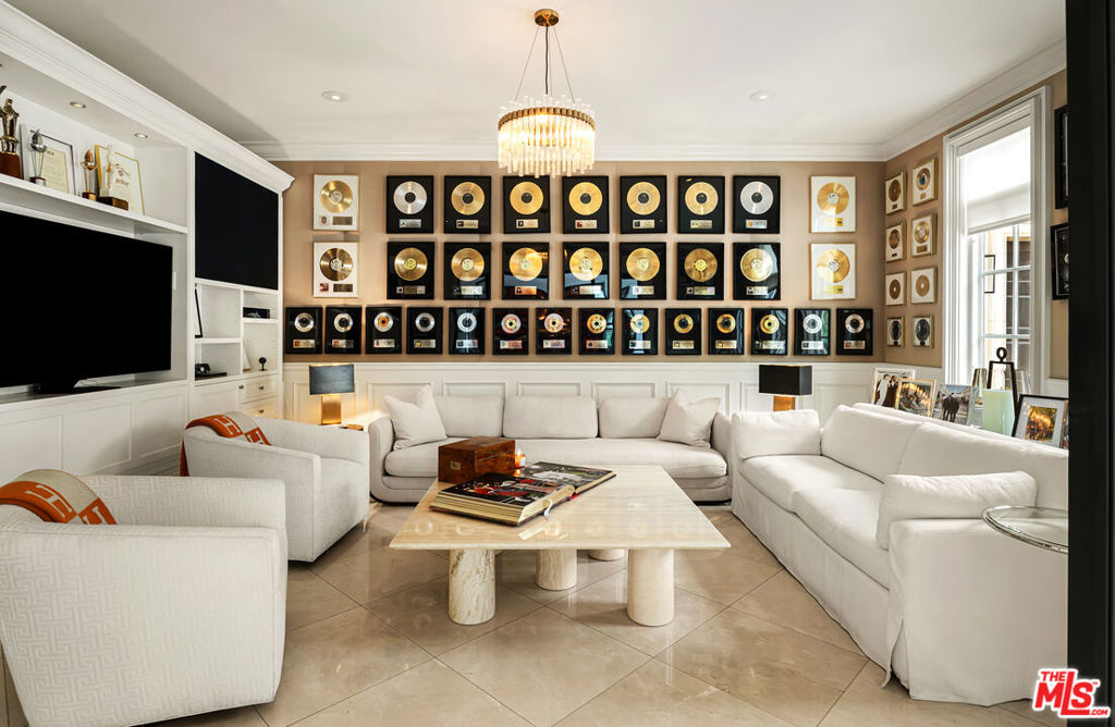 MLS #26666749 image #13