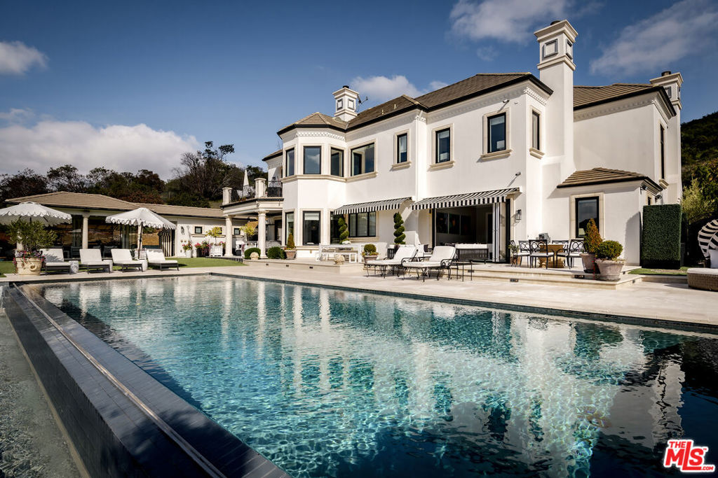 MLS #26666749 image #2