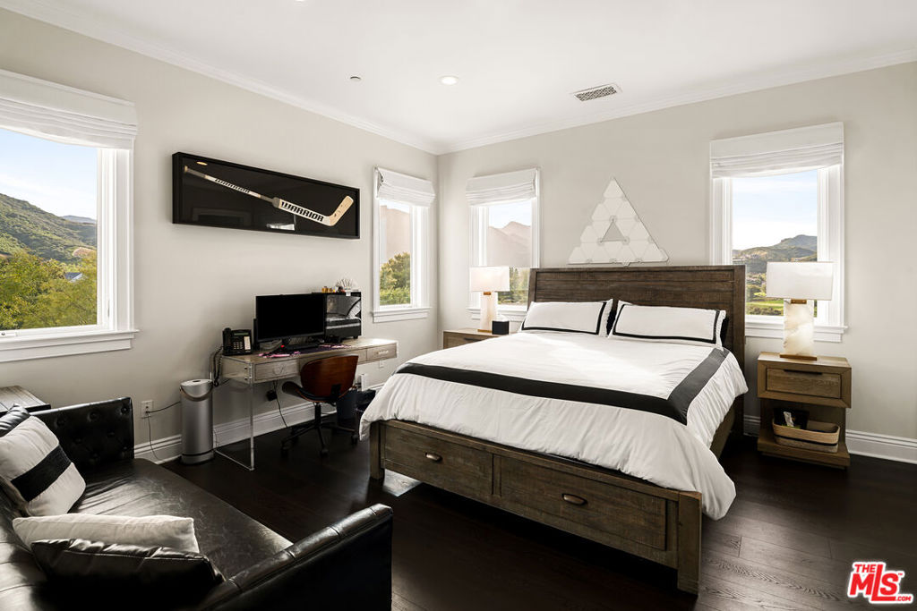 MLS #26666749 image #42