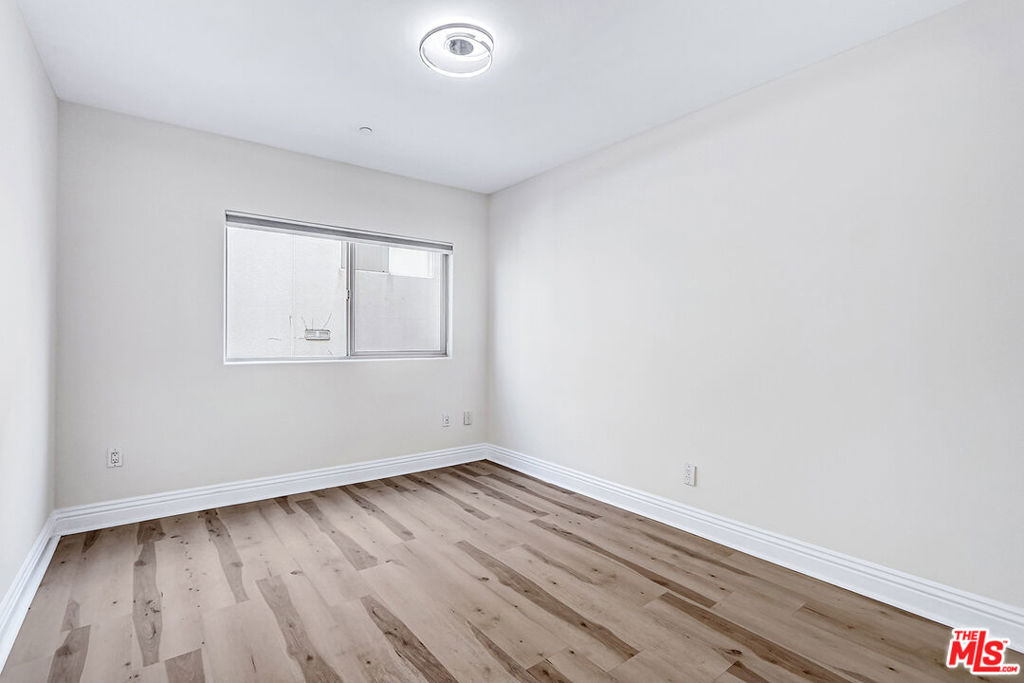 MLS #26656687 image #20