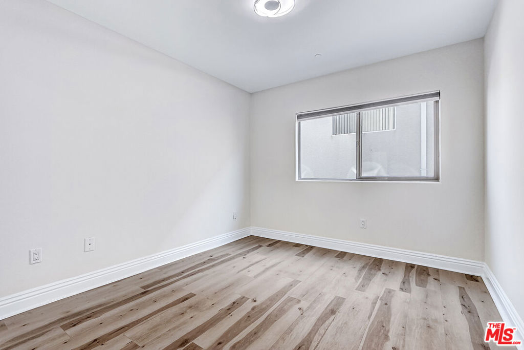 MLS #26656687 image #22