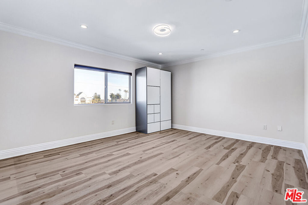 MLS #26656687 image #28