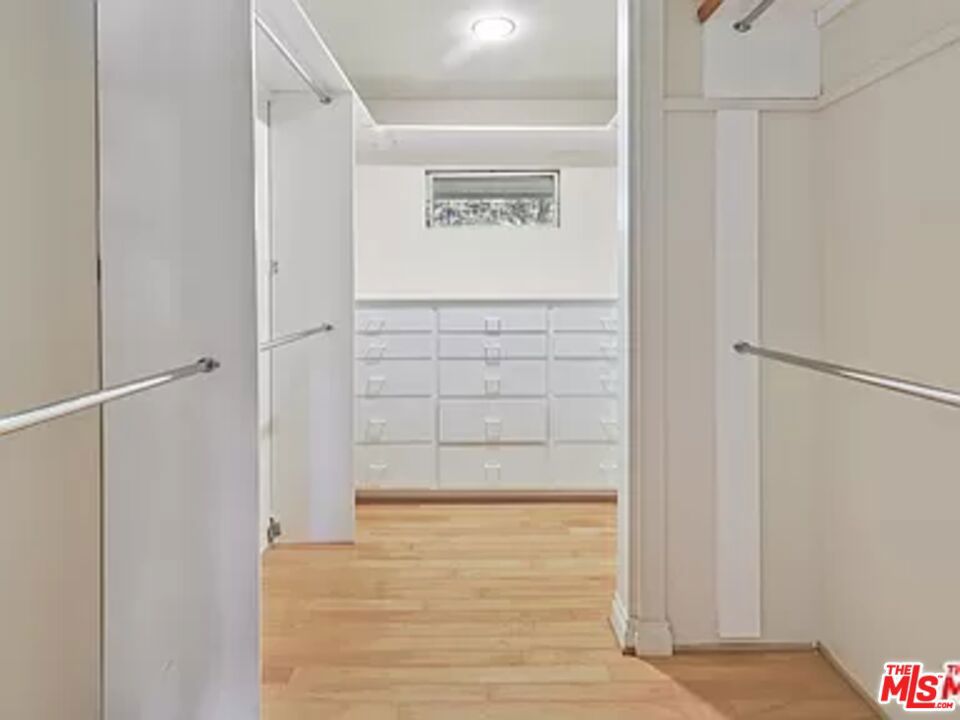 MLS #26666917 image #16