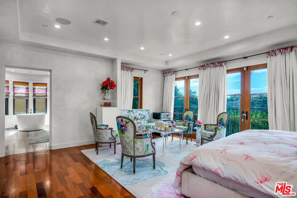 MLS #26666953 image #16