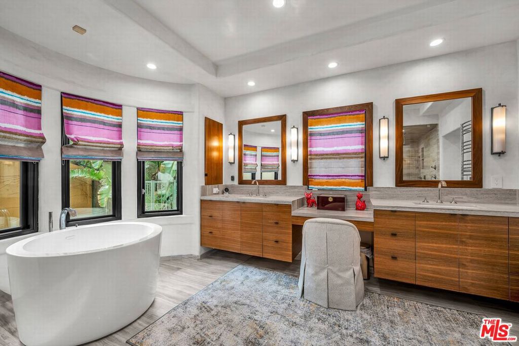 MLS #26666953 image #20