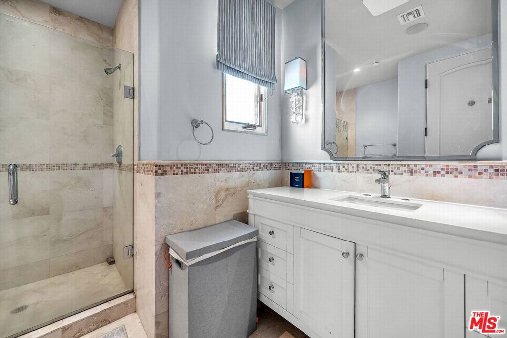 MLS #26666953 image #23