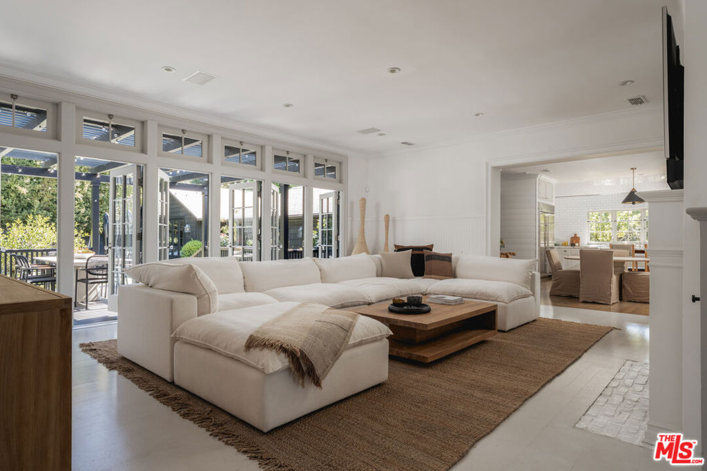 MLS #26667109 image #11