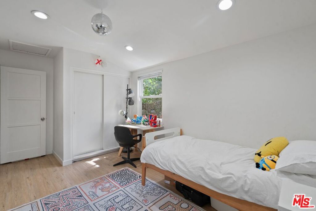 MLS #26667197 image #13