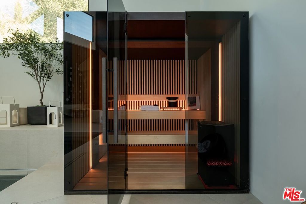 MLS #26667253 image #16