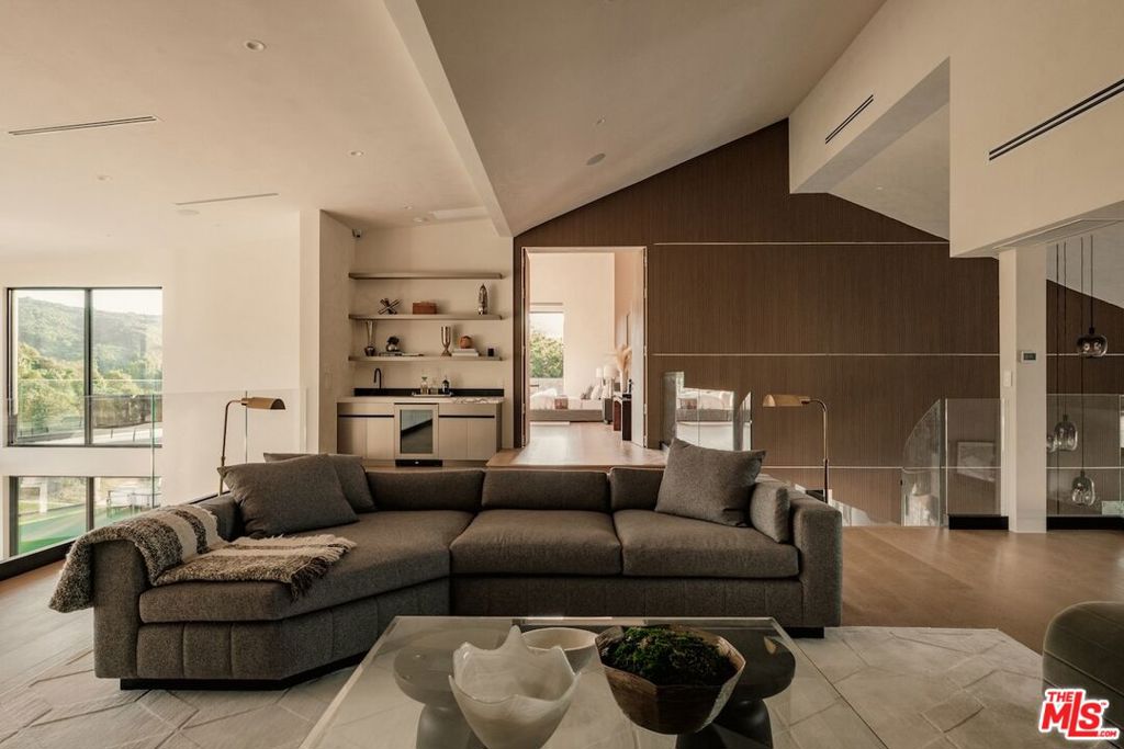 MLS #26667253 image #18