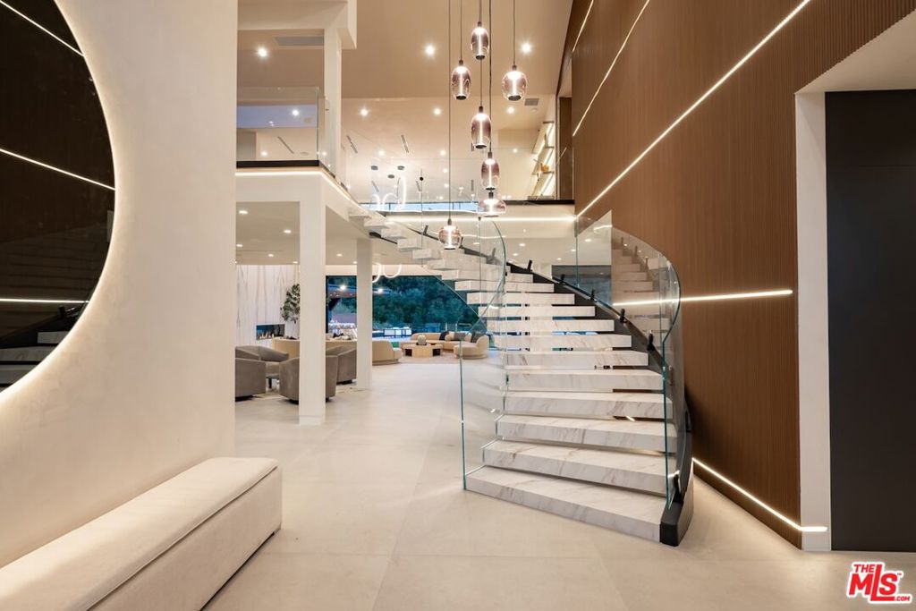 MLS #26667253 image #2