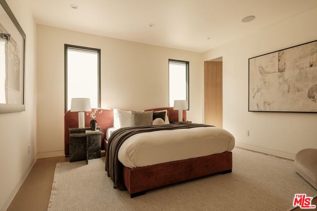 MLS #26667253 image #24