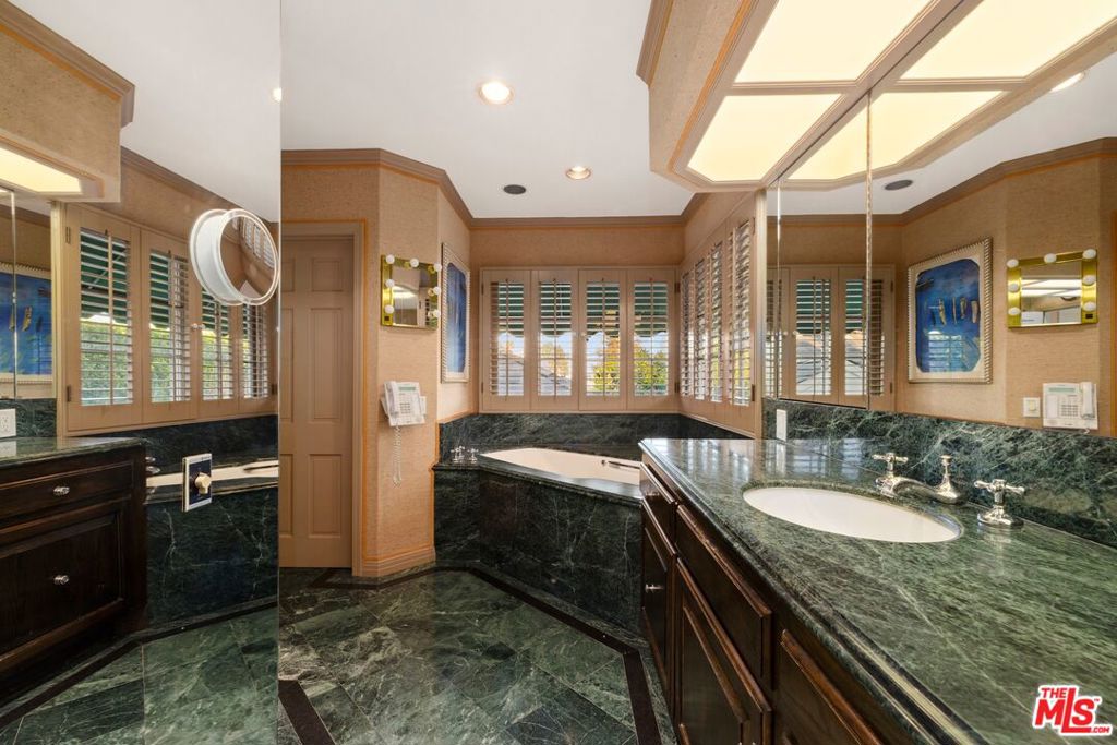 MLS #26667263 image #14