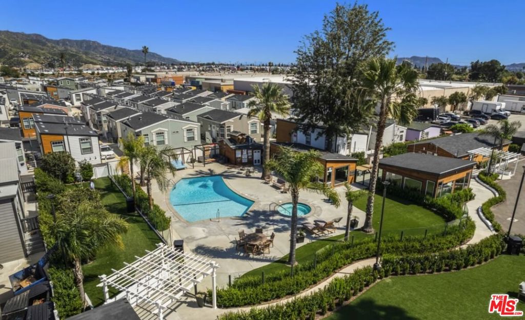 MLS #26667353 image #16