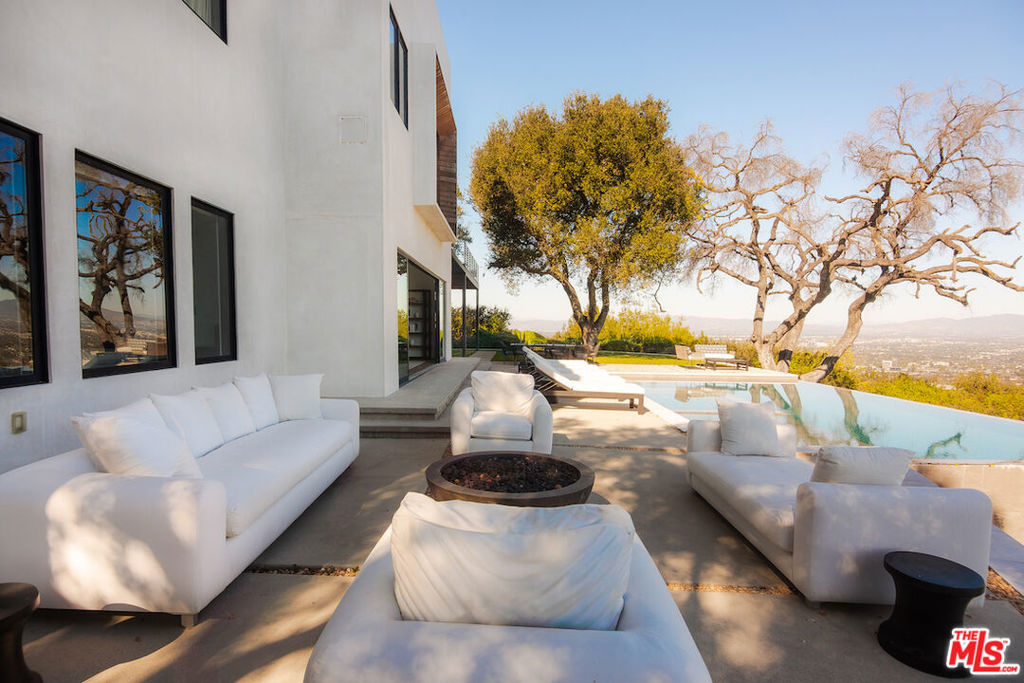 MLS #26662797 image #2