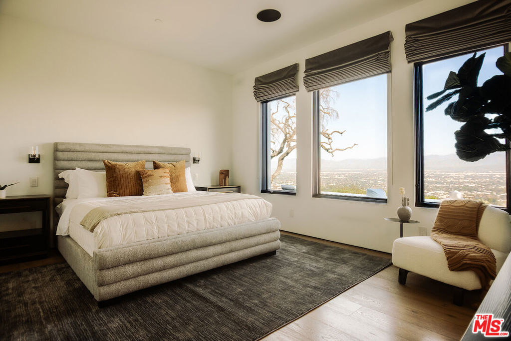 MLS #26662797 image #20