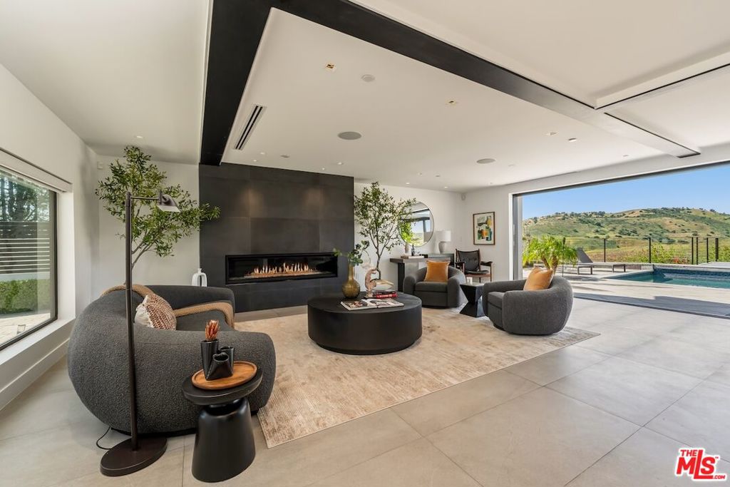 MLS #26667451 image #1