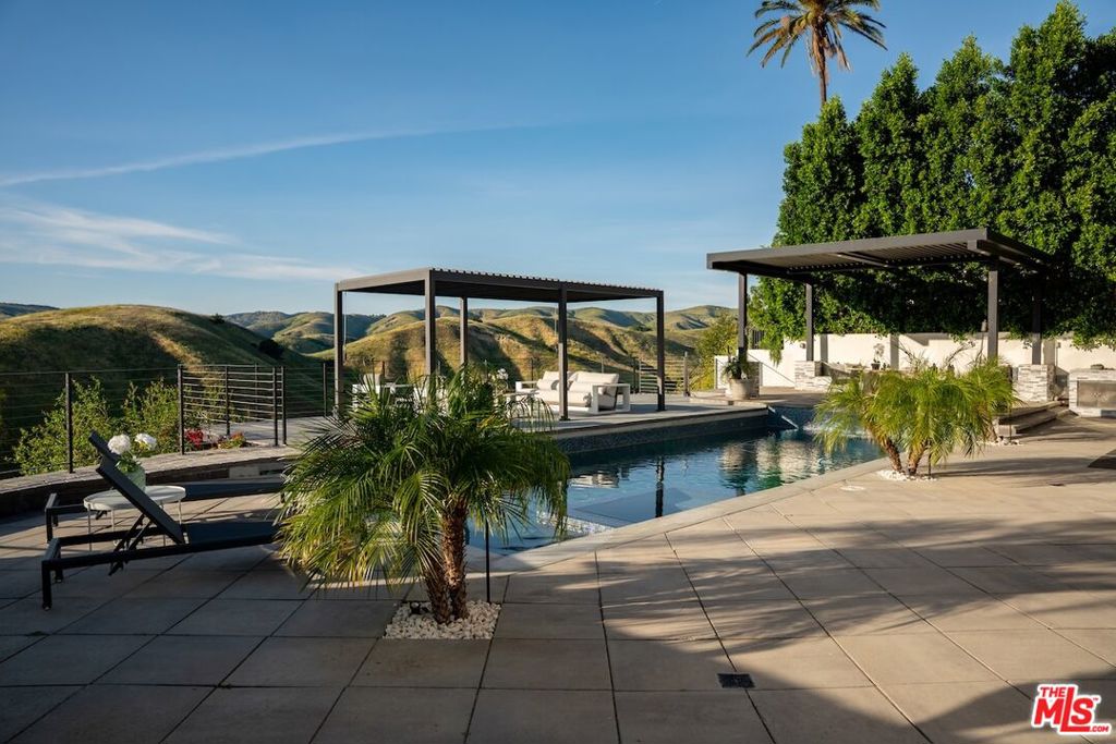 MLS #26667451 image #17