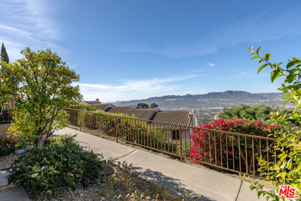 MLS #26667653 image #2