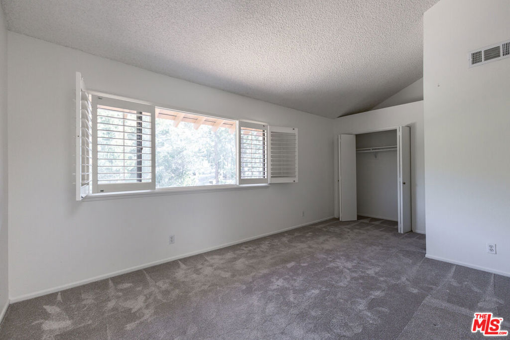 MLS #26667653 image #20