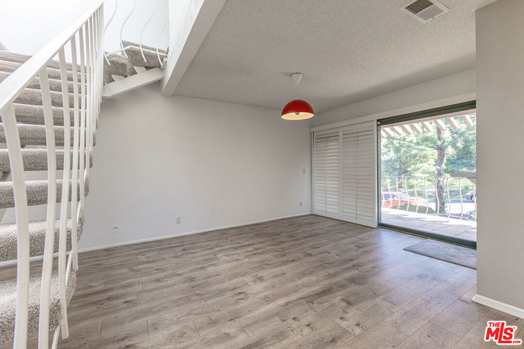 MLS #26667653 image #9