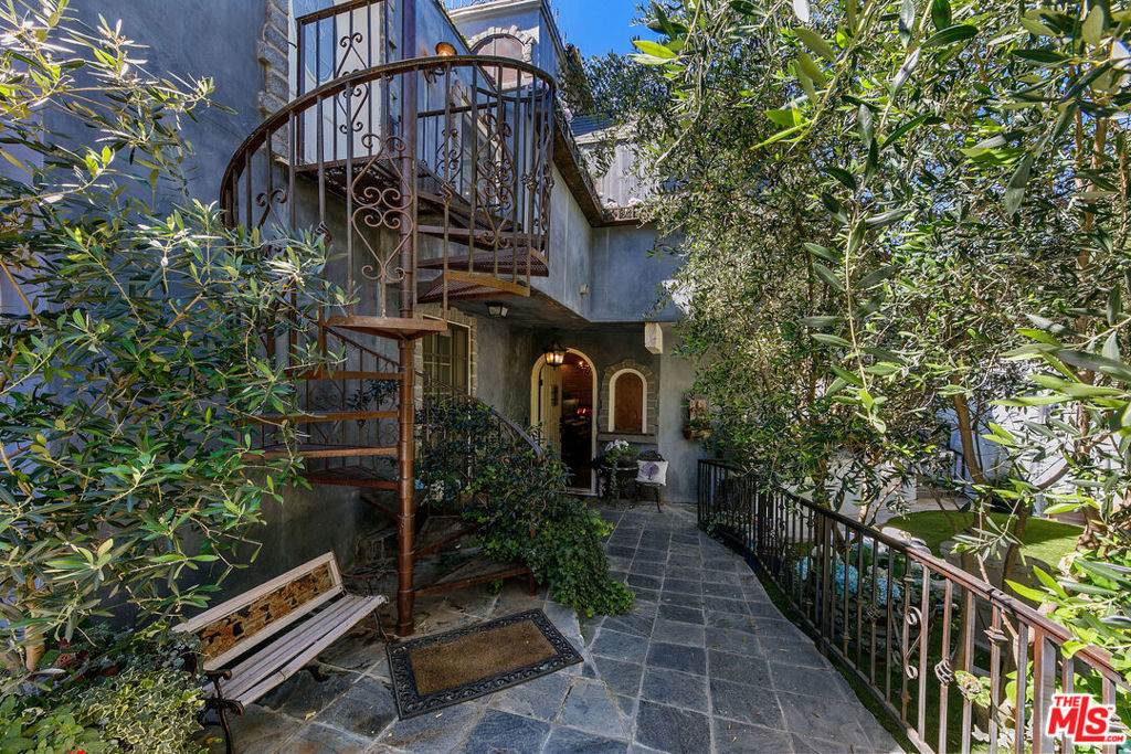 MLS #26667679 image #3