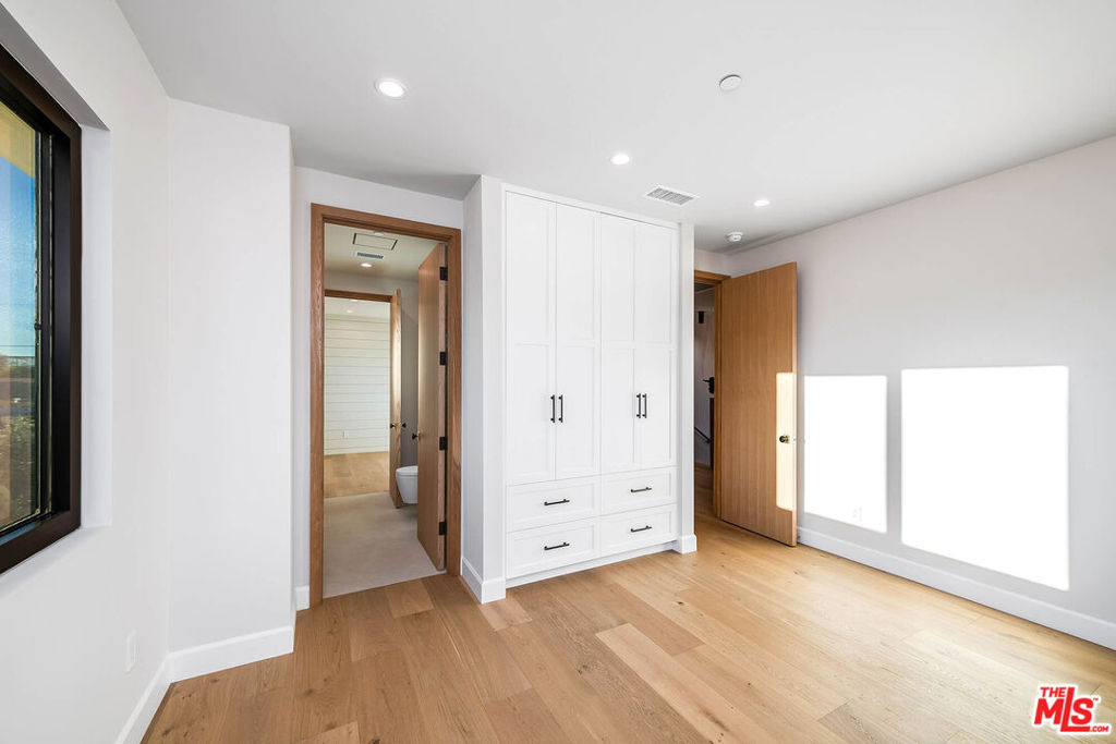 MLS #26667769 image #28