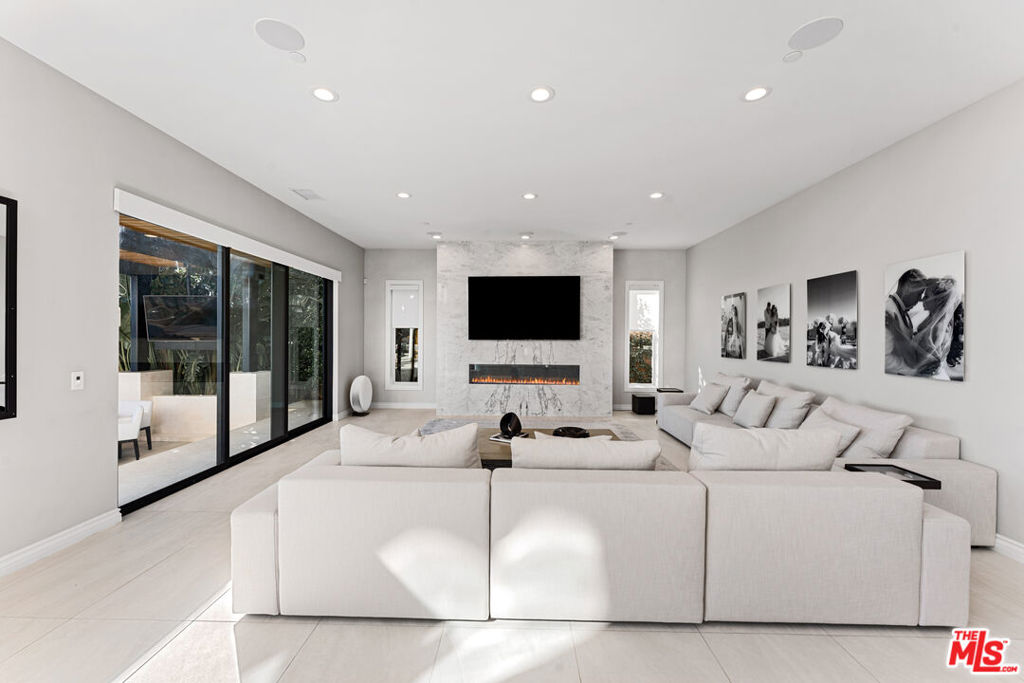 MLS #26667933 image #10