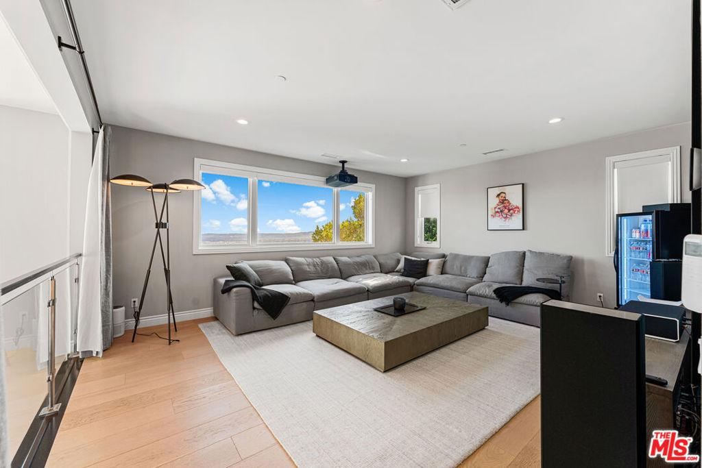 MLS #26667933 image #23