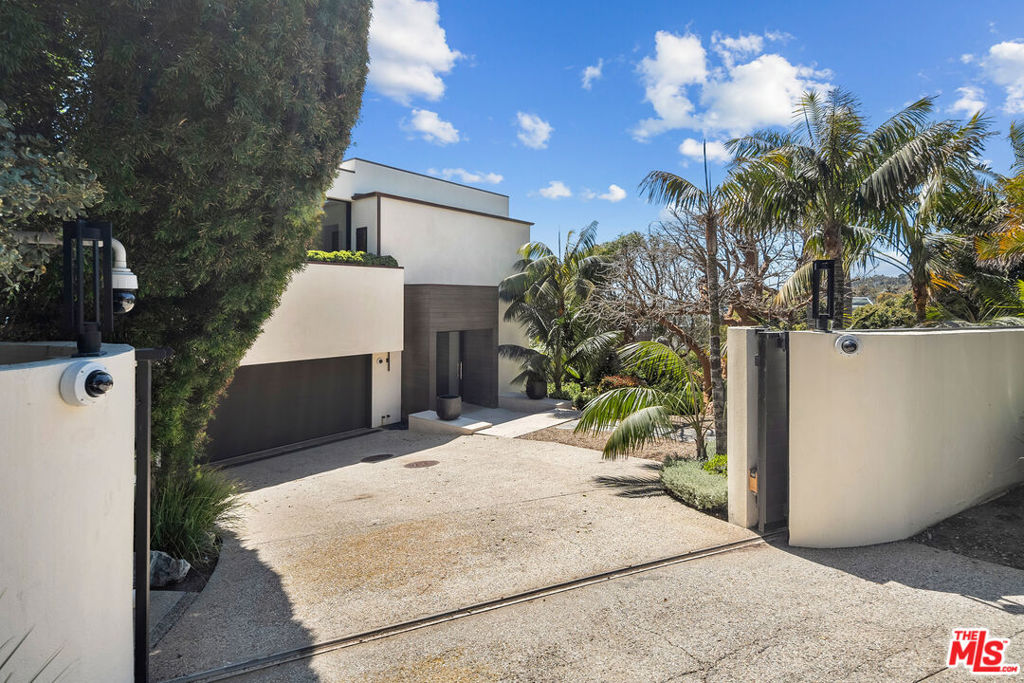 MLS #26668121 image #1