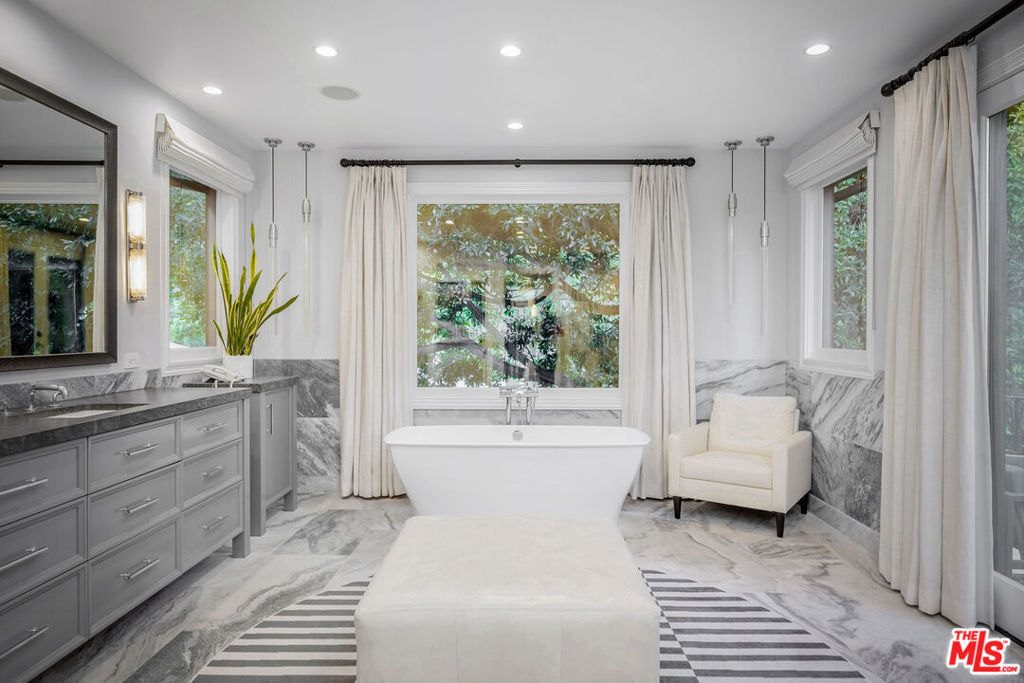 MLS #26668319 image #42