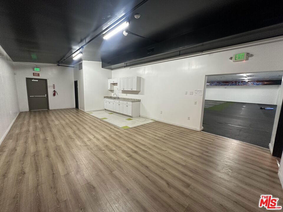 MLS #26668381 image #2