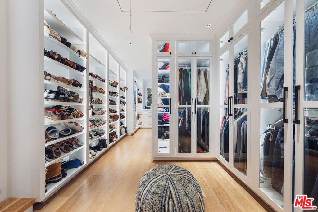 MLS #26668383 image #26