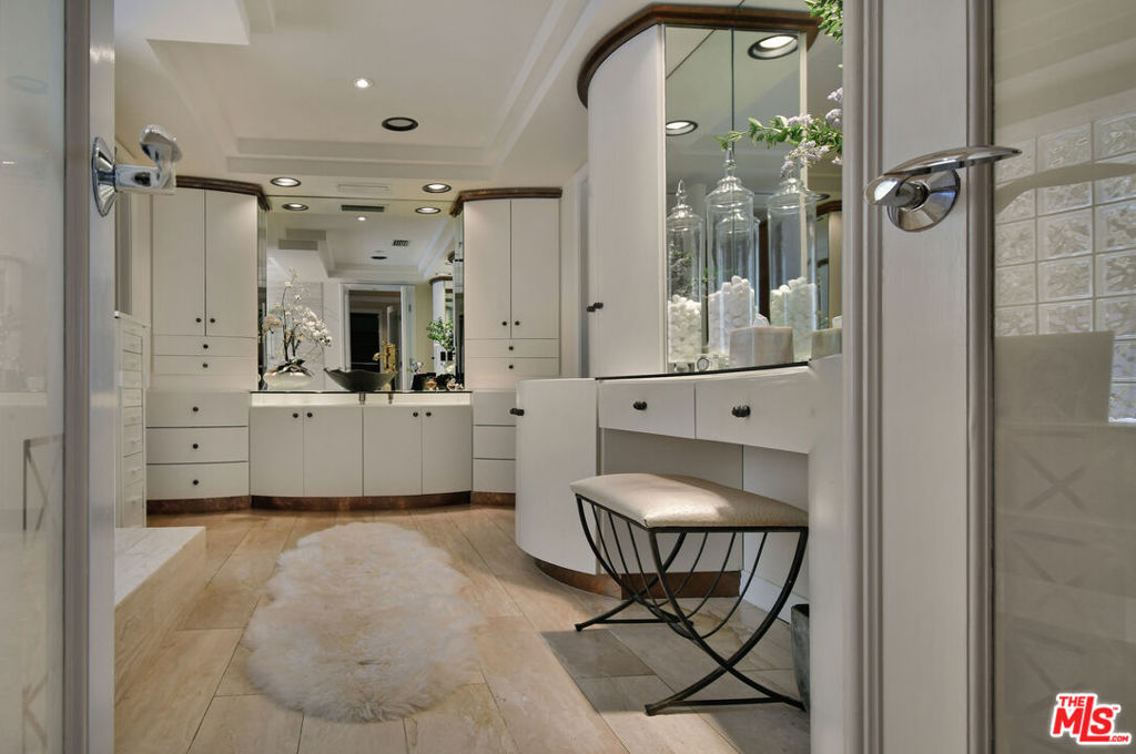 MLS #26669583 image #16