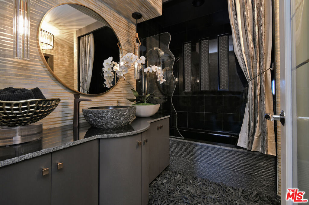 MLS #26669583 image #21