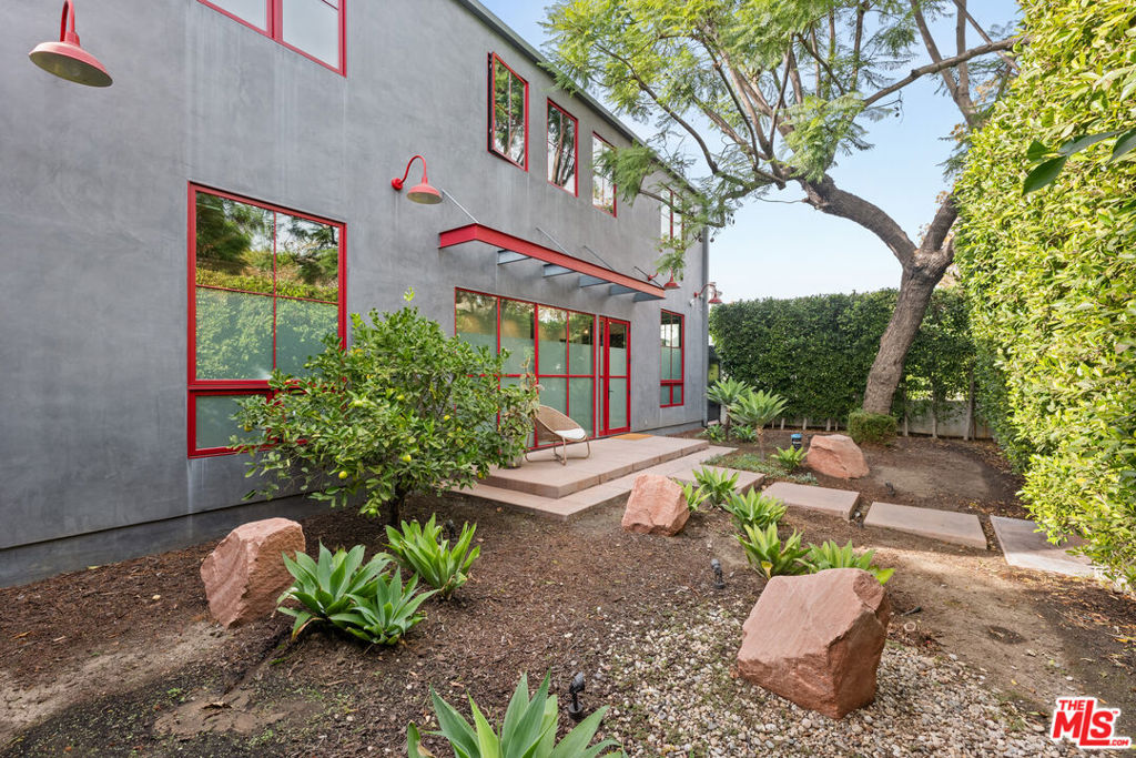 MLS #26672743 image #1