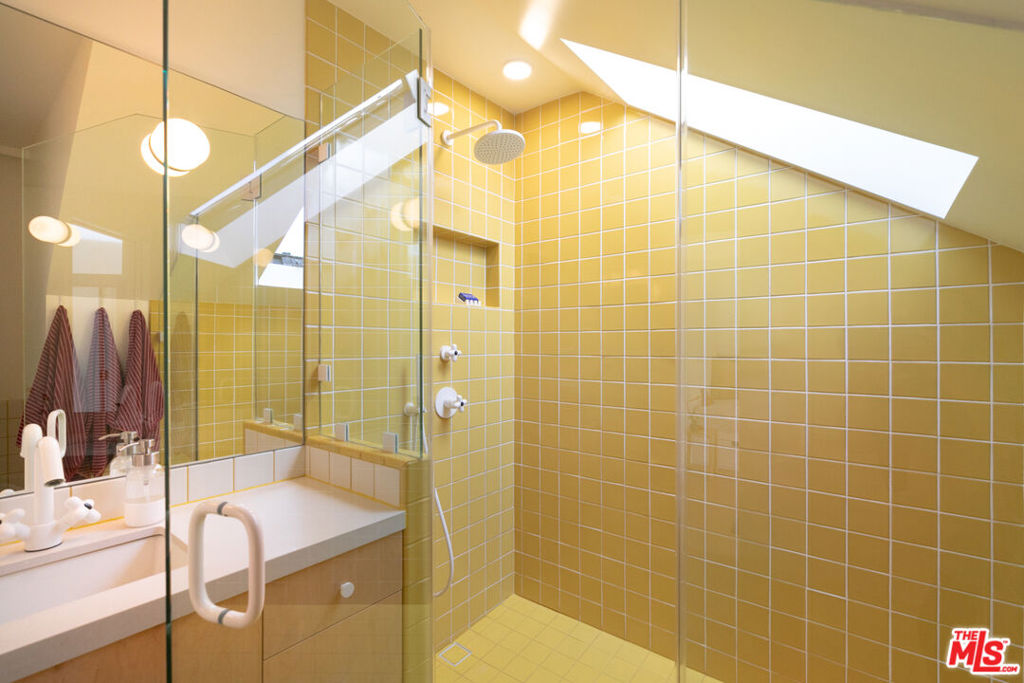 MLS #26673011 image #44