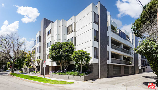 MLS #26842607 image #0