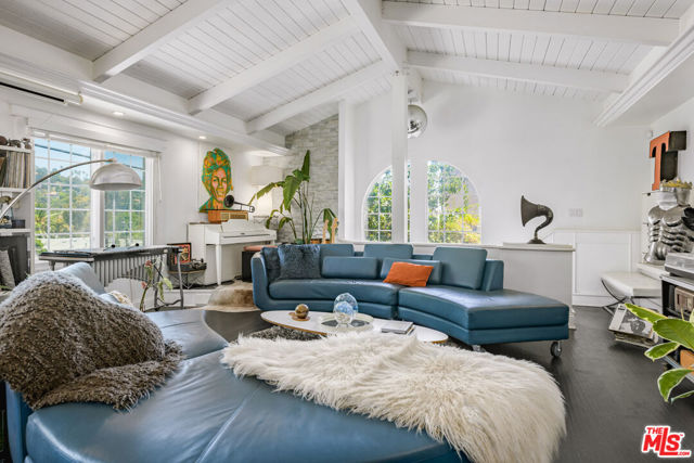 2225 N Cahuenga BL Los Angeles CA 90068 | MLS #26844295 45 MLS #26844295 image #0