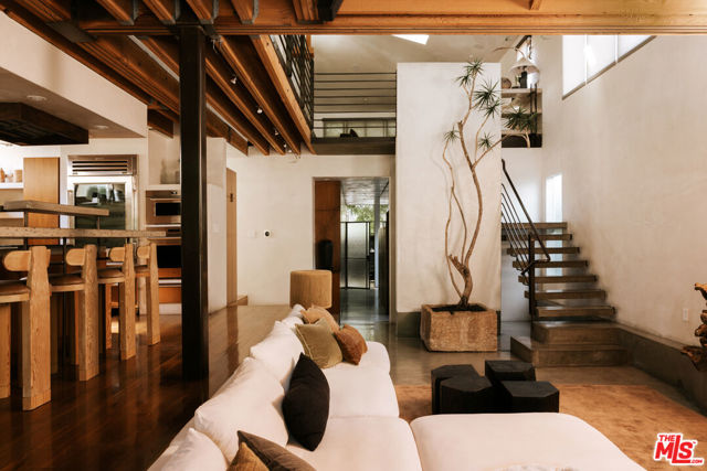MLS #26871279 image #0