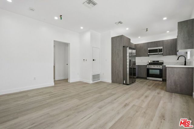 MLS #26879455 image #0