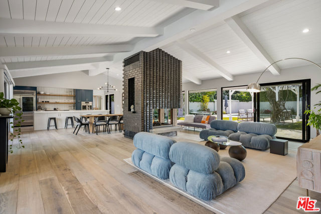 MLS #26916497 image #0
