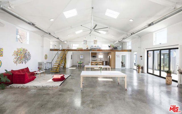 MLS #26921125 image #0