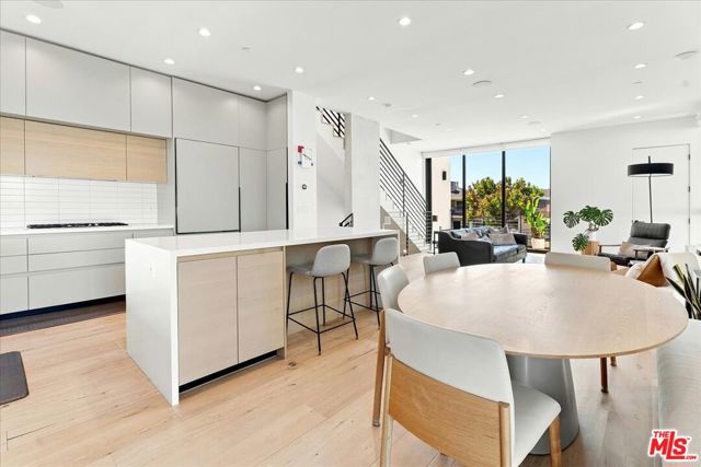 MLS #26985317 image #0