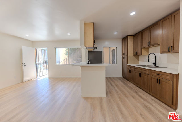 MLS #26986137 image #0