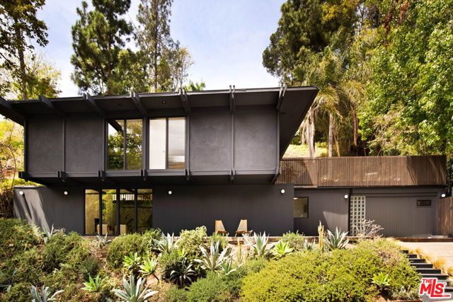 MLS #26988475 image #0