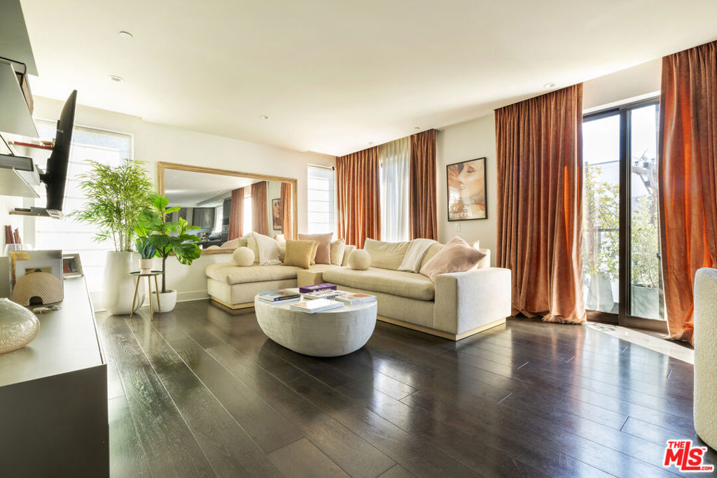 411 S Hamel RD #407 Los Angeles CA 90048 | MLS #26999469 3 MLS #26999469 image #0