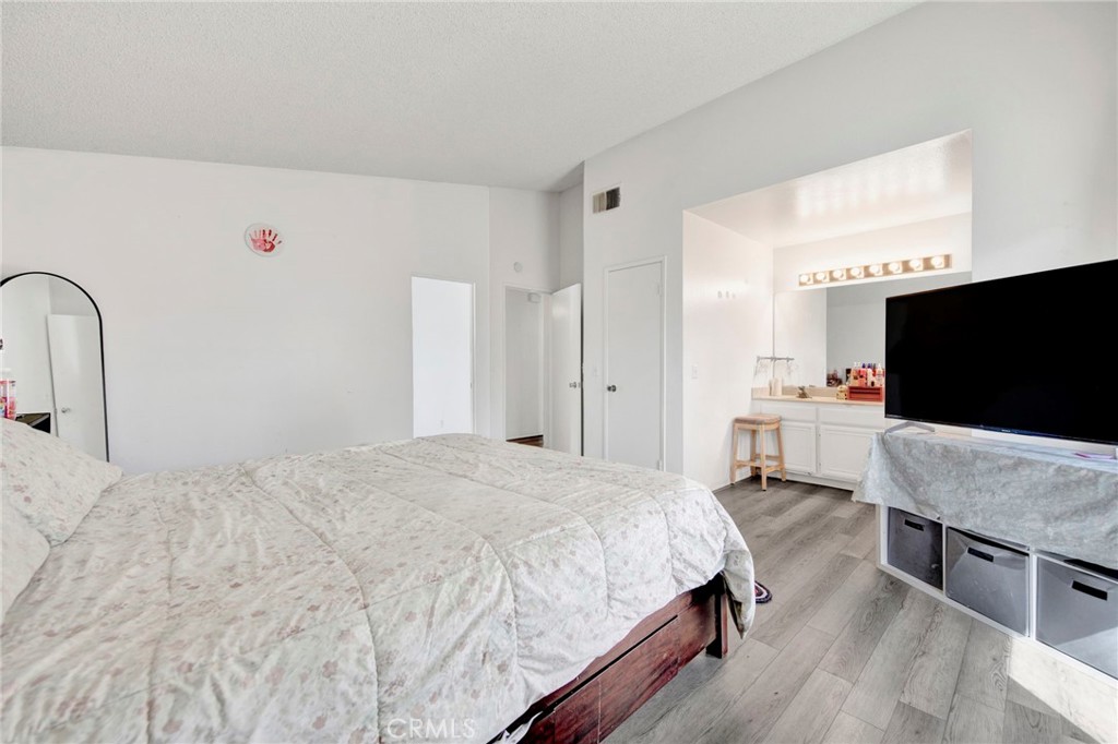 MLS #BB26065636 image #12